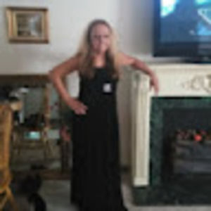 Meet your Posher, Donna